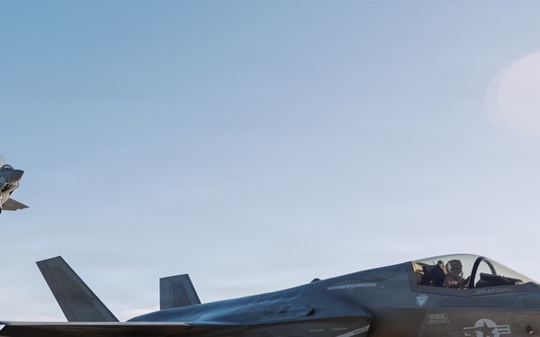 11th MEU Marines, Sailors Conduct F-35B Deck Landing Qualifications