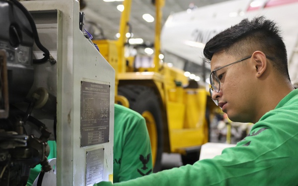 Abraham Lincoln conducts routine operations