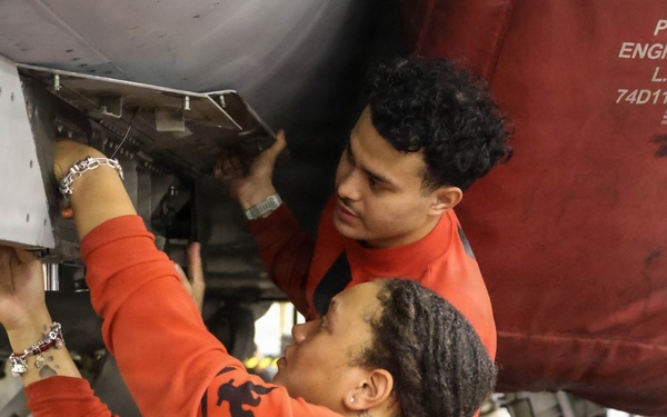 Abraham Lincoln conducts routine operations