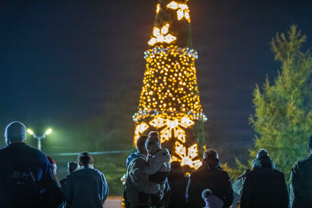 USAG Poland and 3rd ID tree lighting ceremony