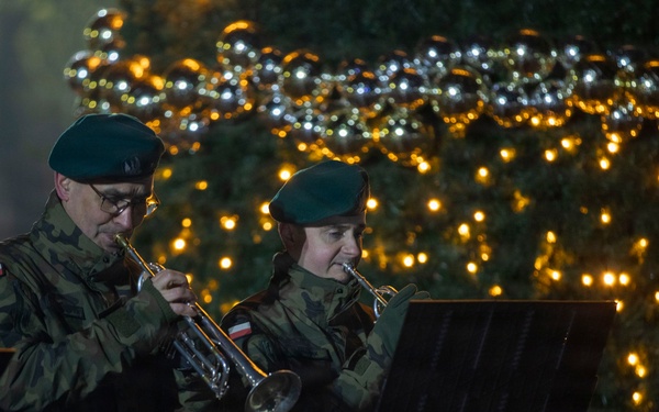 USAG Poland and 3rd ID tree lighting ceremony