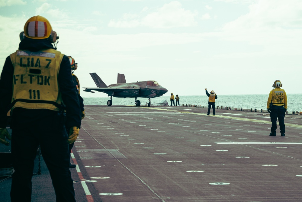 31st MEU | Flight Operations Aboard USS Tripoli