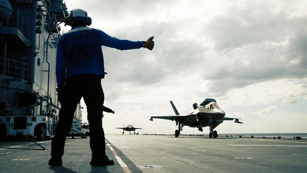 31st MEU | Flight Operations Aboard USS Tripoli