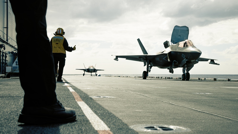 31st MEU | Flight Operations Aboard USS Tripoli