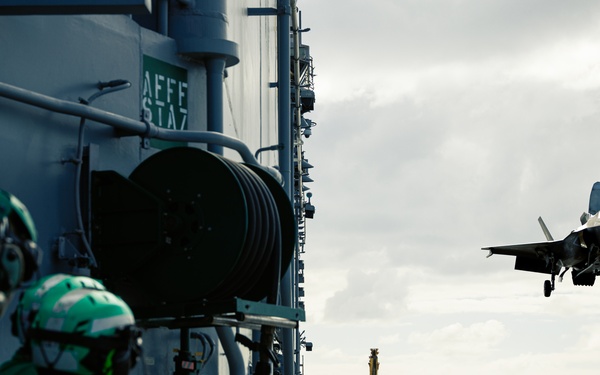 31st MEU | Flight Operations Aboard USS Tripoli