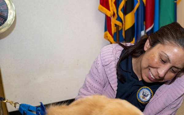 Mid-South Therapy Dogs visit CNRC