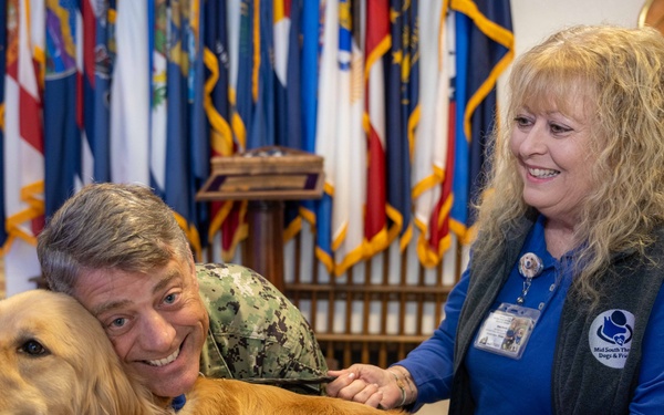 Mid-South Therapy Dogs visit CNRC