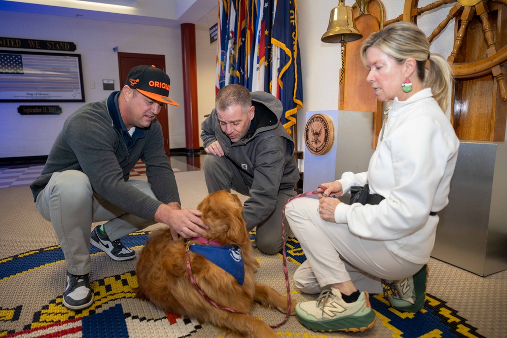 Mid-South Therapy Dogs visit CNRC