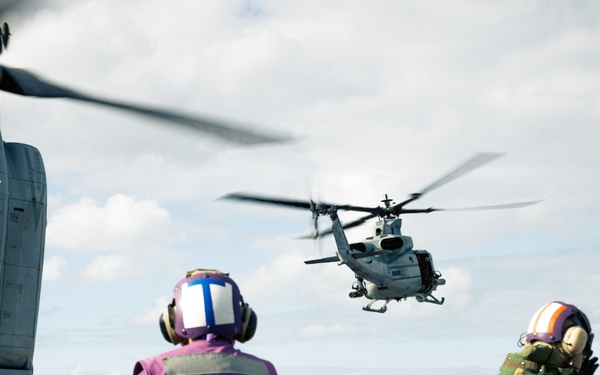 31st MEU | Flight Operations Aboard USS Tripoli