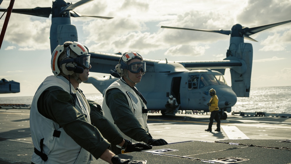 31st MEU | Flight Operations Aboard USS Tripoli