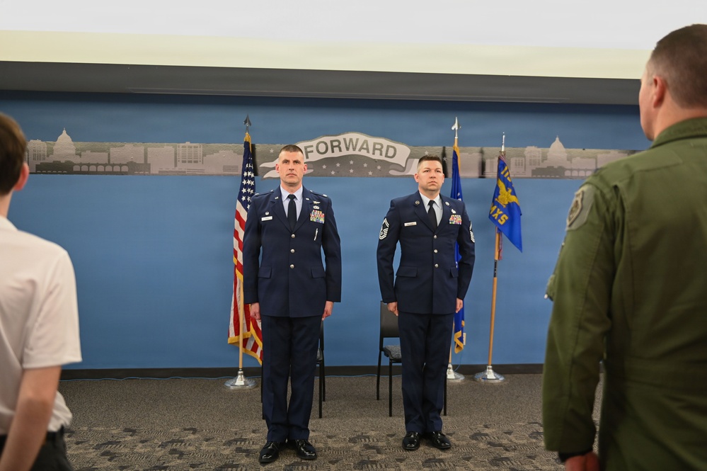 Senior Master Sgt. Thomas Williams promotes to chief master sergeant