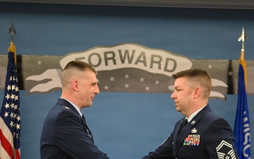 Senior Master Sgt. Thomas Williams promotes to chief master sergeant