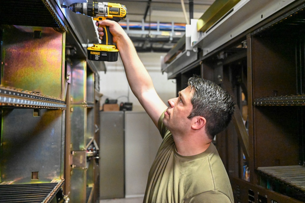 934th Communications Squadron Deconstruction Of The MSL-100