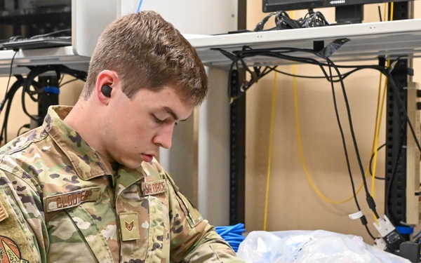 934th Communication Squadron Yokota Air Base