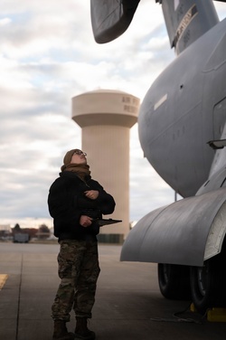 Steel Airmen Complete BPO Inspections to Keep C-17 Fleet Mission-Ready [Image 2 of 18]