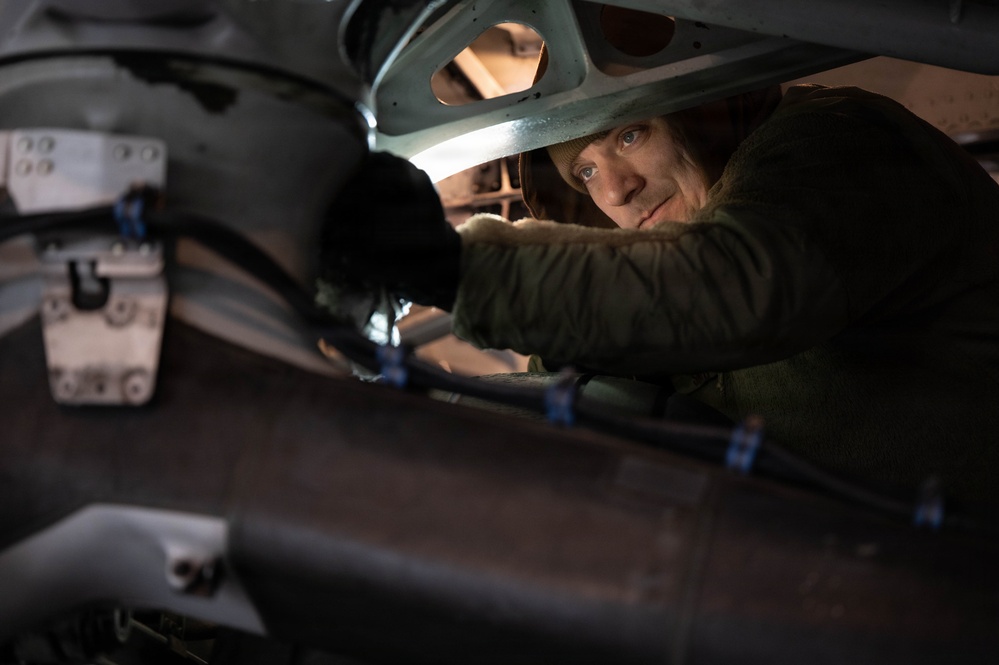 Steel Airmen Complete BPO Inspections to Keep C-17 Fleet Mission-Ready