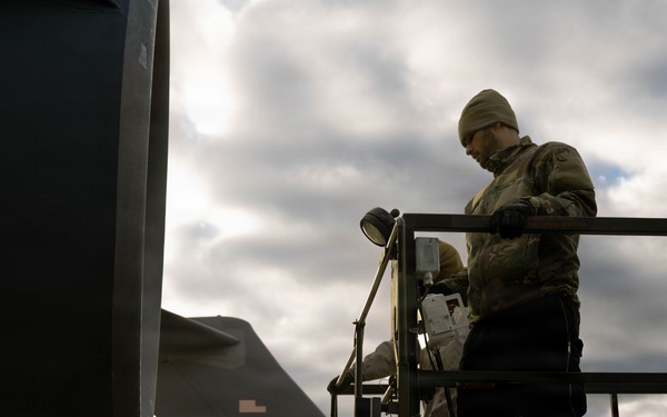 Steel Airmen Complete BPO Inspections to Keep C-17 Fleet Mission-Ready