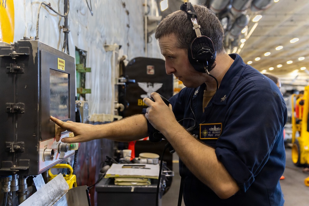 USS Gerald R. Ford (CVN 78) Replenishment-at-Sea