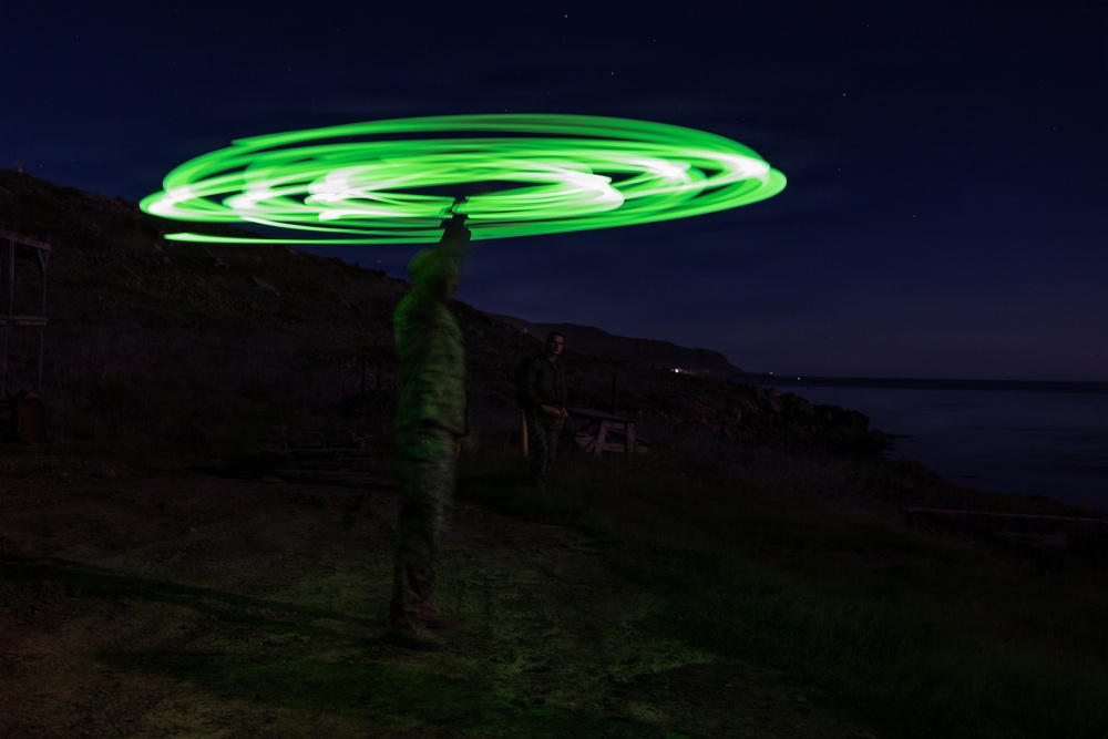 1st Recon Bn. conduct amphibious insert during Steel Knight 25