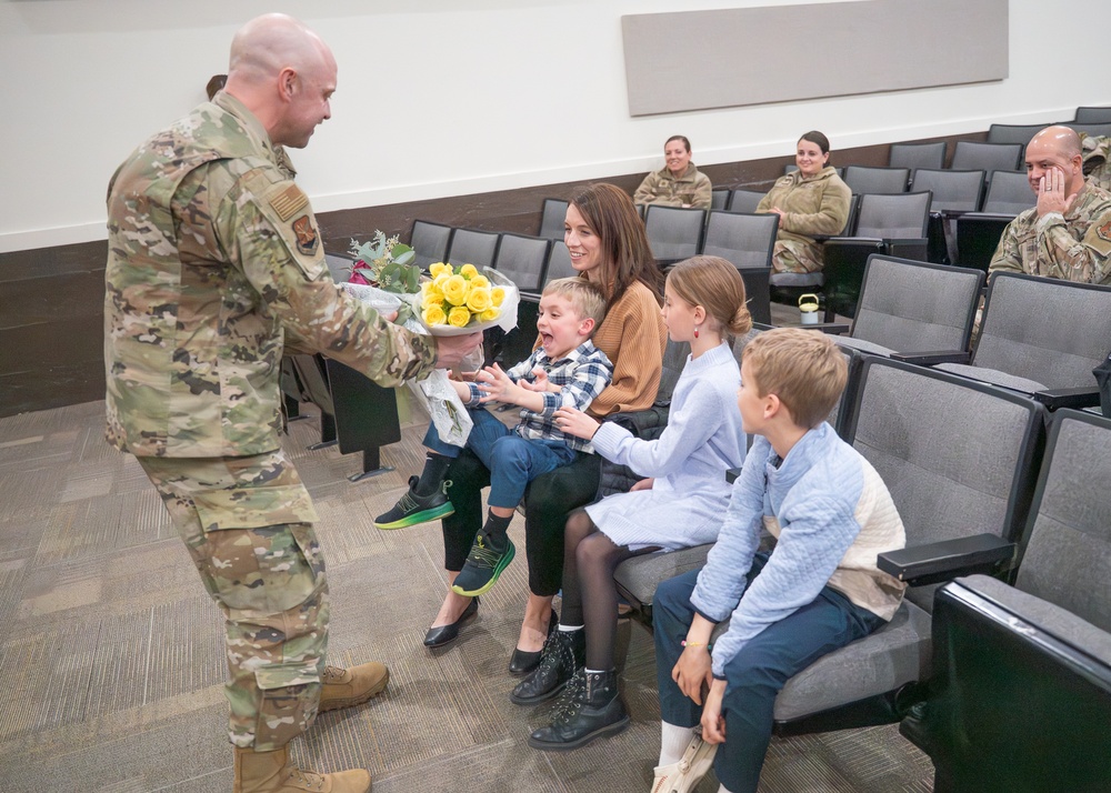 124th Medical Group Changes Command