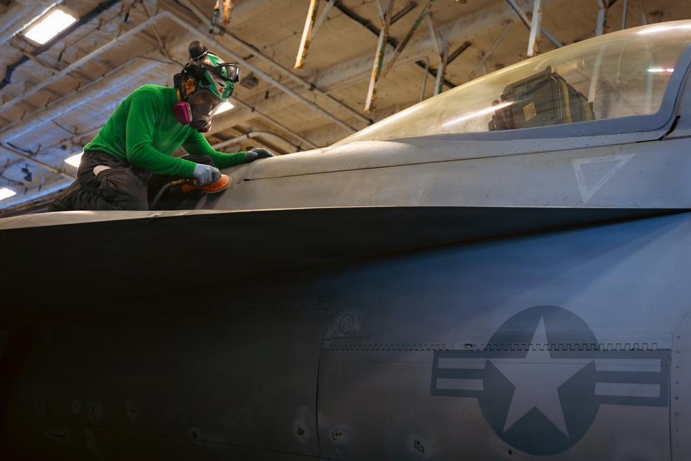 VFA-87 Routine Maintenance