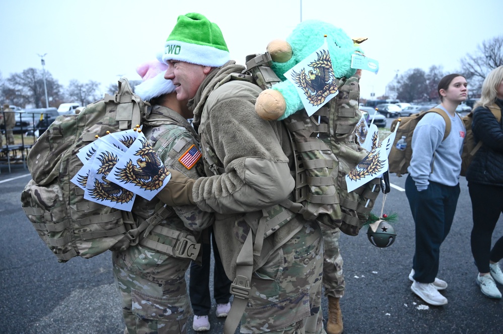 D.C. National Guard and National Guard Bureau Fourth Annual Holiday Toy Ruck