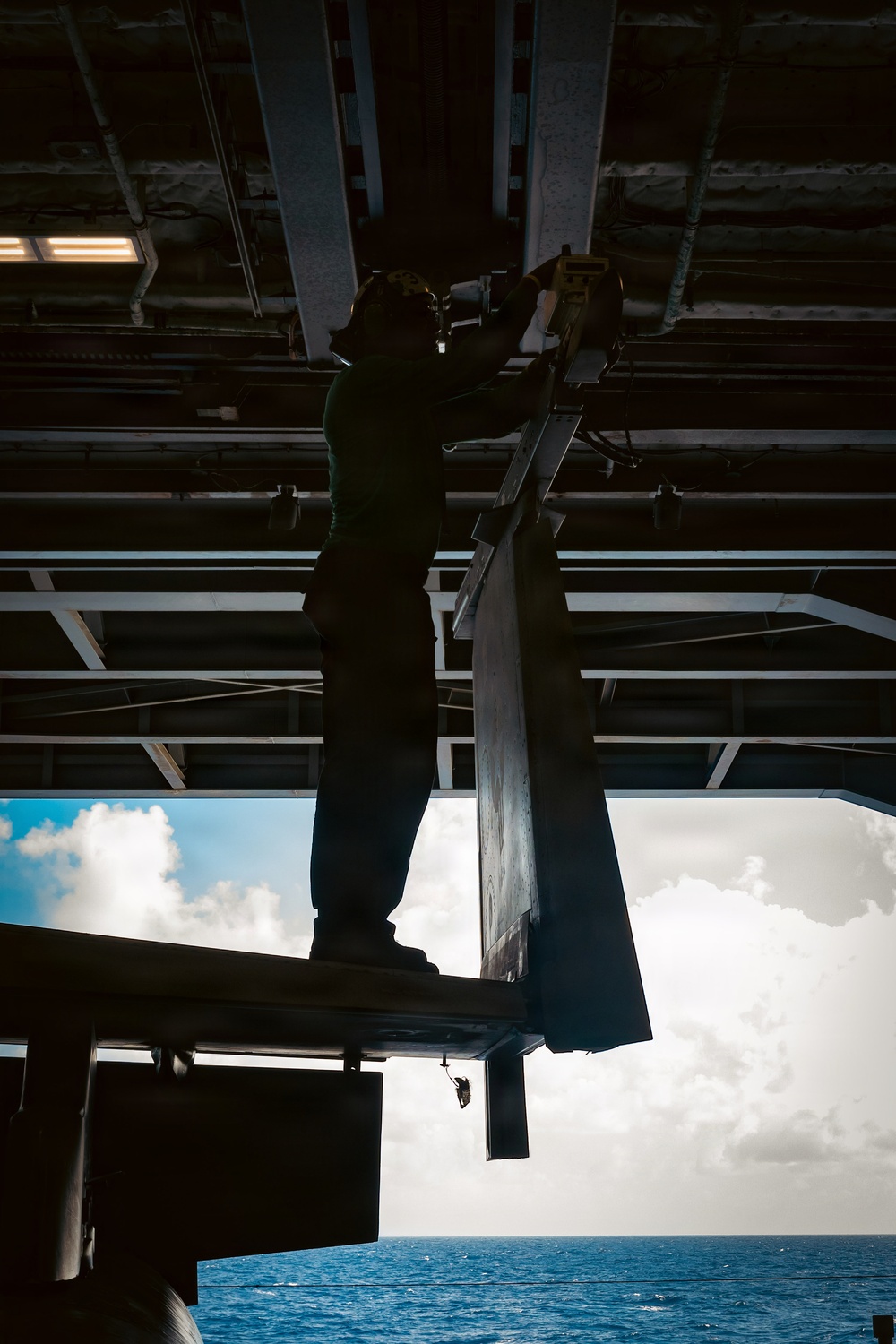 VFA-31 Routine Maintenance