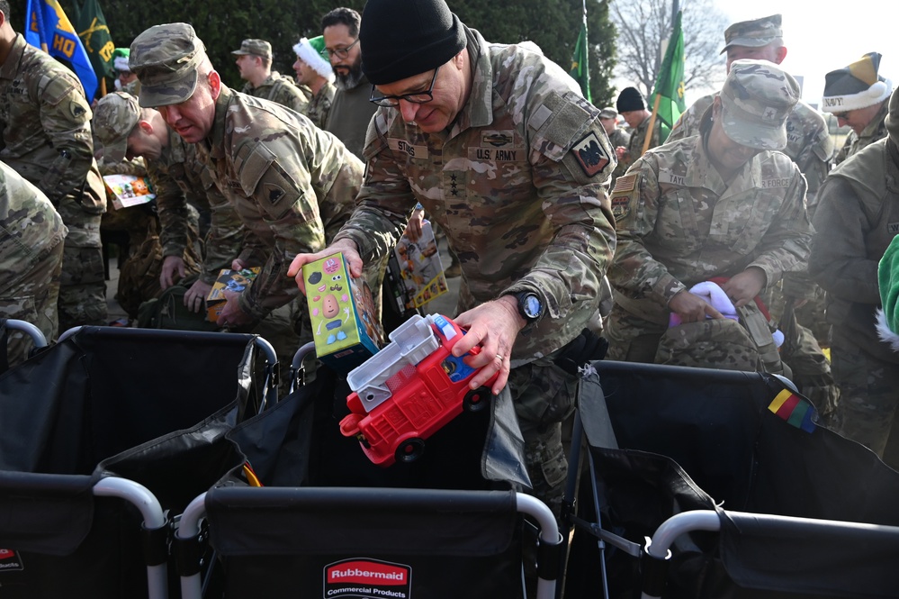 D.C. National Guard and National Guard Bureau Fourth Annual Holiday Toy Ruck