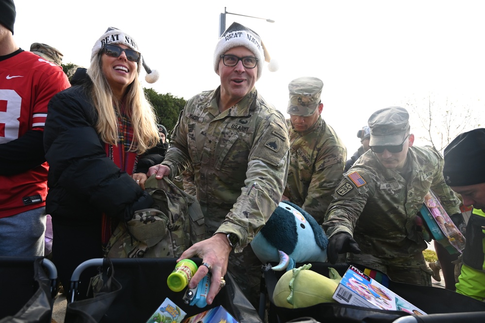 D.C. National Guard and National Guard Bureau Fourth Annual Holiday Toy Ruck