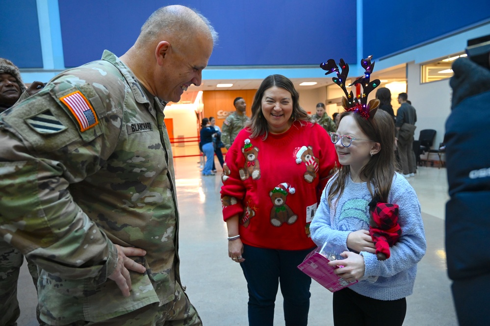 D.C. National Guard and National Guard Bureau Fourth Annual Holiday Toy Ruck