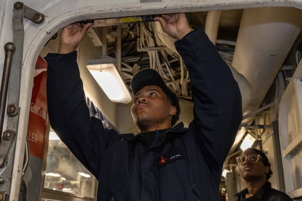 Daily Operations Aboard USS George H.W. Bush (CVN 77)