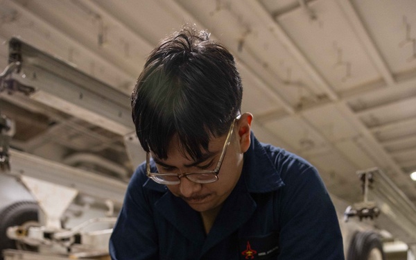 Daily Operations Aboard USS George H.W. Bush (CVN 77)