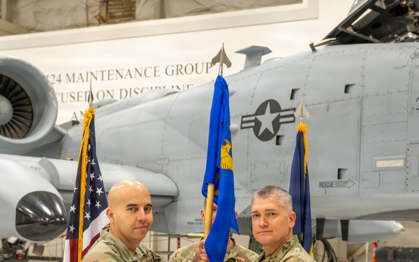Maj. Thompson Assumes Command of Maintenance Operations Flight