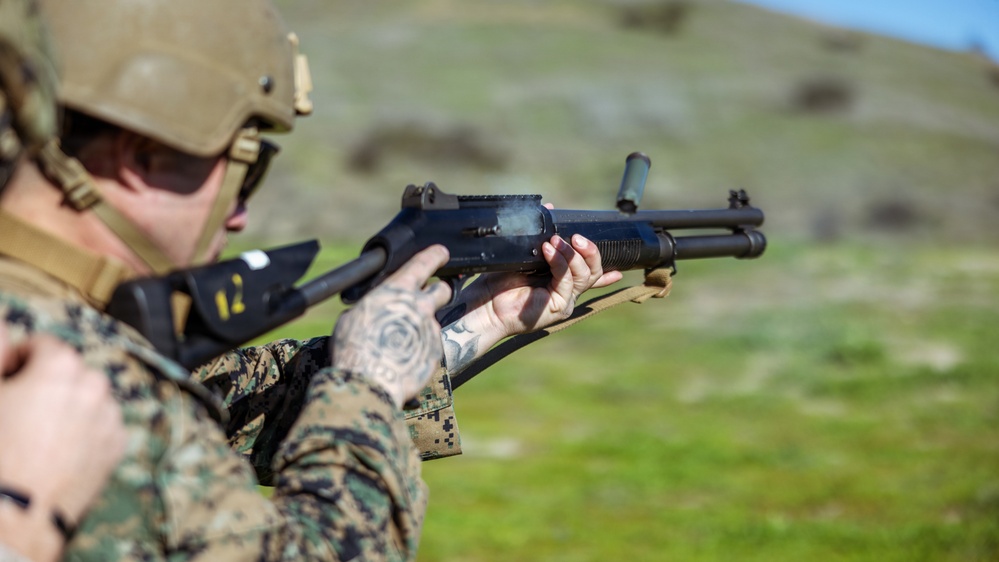 1st MLG Marines and Sailors adapt to emerging drone threats during c-sUAS training