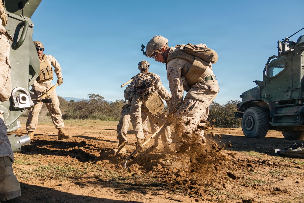 1st Bn., 11th Marines conduct night fire missions during Steel Knight 25