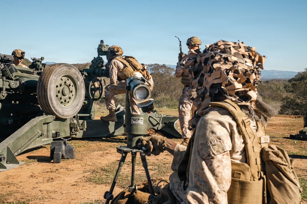 1st Bn., 11th Marines conduct night fire missions during Steel Knight 25
