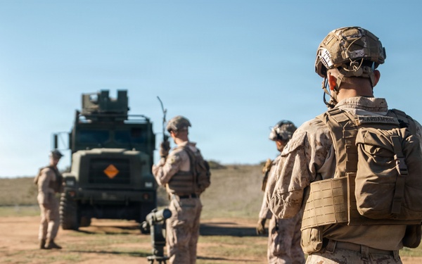 1st Bn., 11th Marines conduct night fire missions during Steel Knight 25