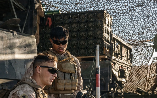 1st Bn., 11th Marines conduct night fire missions during Steel Knight 25