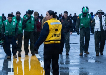 KEARSARGE CONDUCTS FOD WALKDOWN