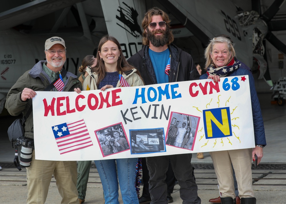 VAW-121 Comes home from deployment