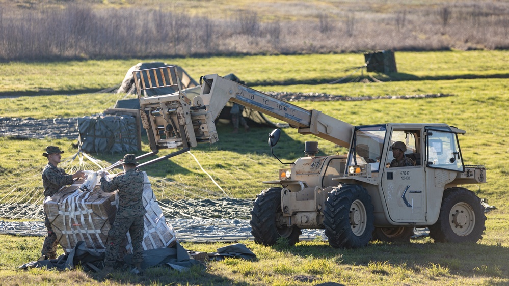 Supplies from the Skies: 1st DSB Conducts Air Delivery Operations