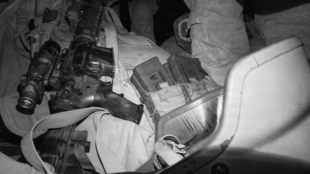 1st Bn., 5th Marines, simulates  helicopter landing field seizure during Steel Knight 25