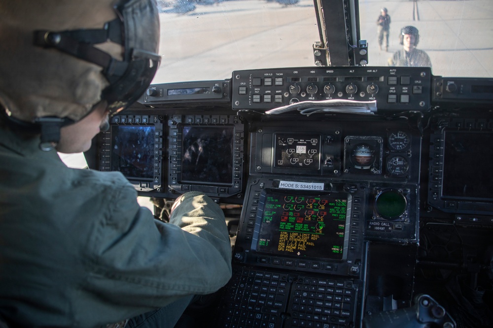 Steel Knight 25: Greyhawks support Mass Casualty training