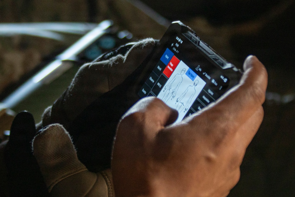 Steel Knight 25: Greyhawks support Mass Casualty training