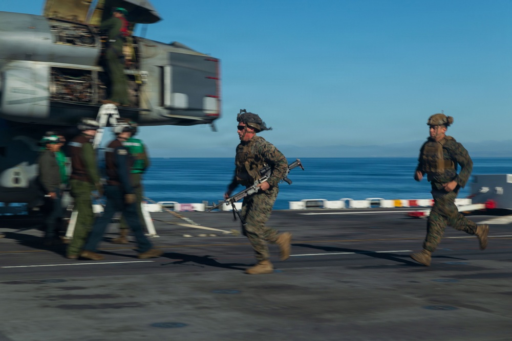 11th MEU Marines, Sailors Conduct Defense of the Amphibious Task Force Drill
