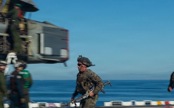 11th MEU Marines, Sailors Conduct Defense of the Amphibious Task Force Drill
