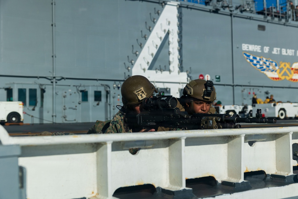 11th MEU Marines, Sailors Conduct Defense of the Amphibious Task Force Drill