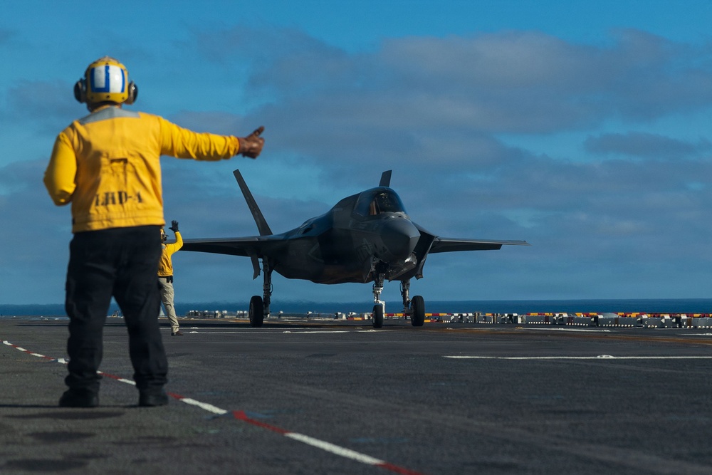 11th MEU Marines, Sailors Conduct F-35B Deck Landing Qualifications