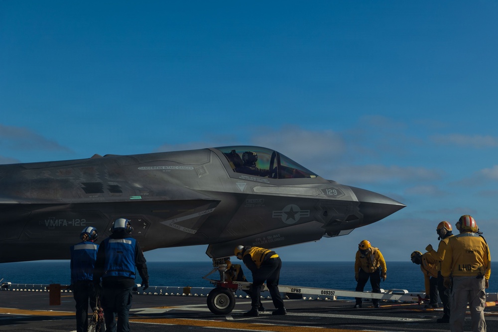 11th MEU Marines, Sailors Conduct F-35B Deck Landing Qualifications