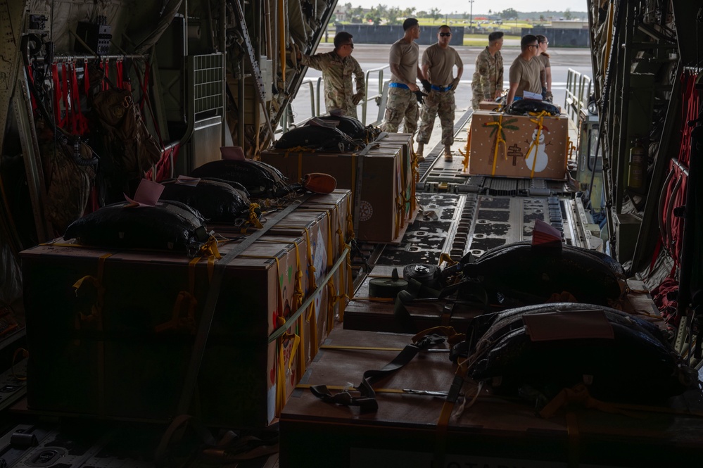 374 AEW load up holiday cheer for OCD25